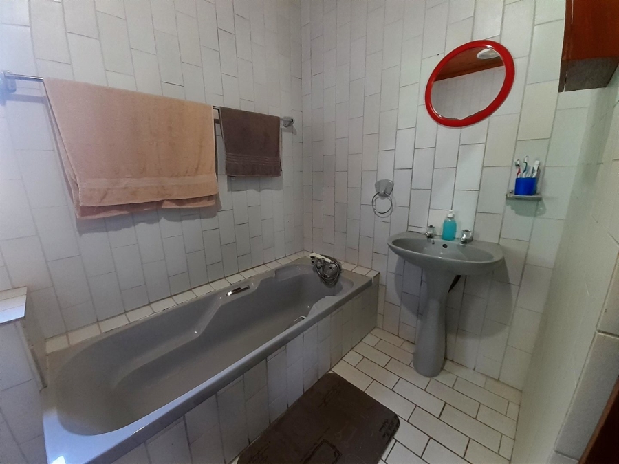 3 Bedroom Property for Sale in Kareedouw Eastern Cape